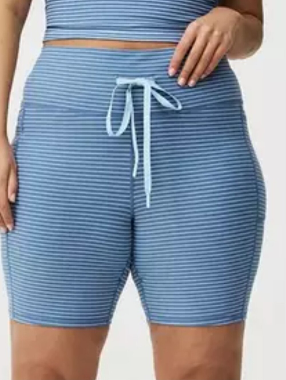 Torrid TRU Performance Core Active High Rise  Biker Striped Shorts Sz 2/18-20
